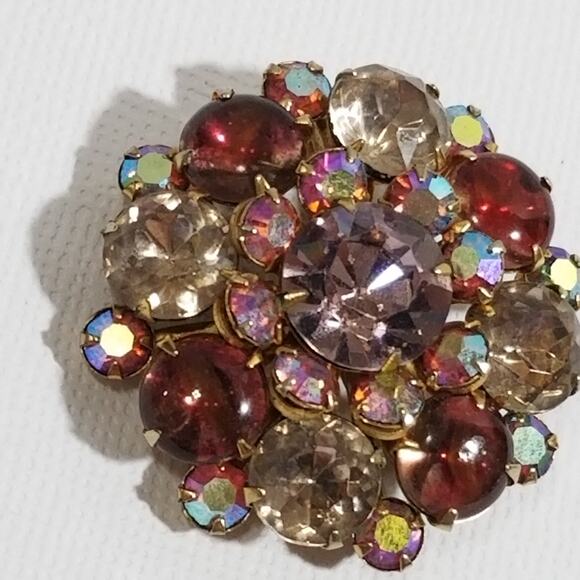 Vintage aurora borealis brooch one and one fourth triple - Picture 9 of 9